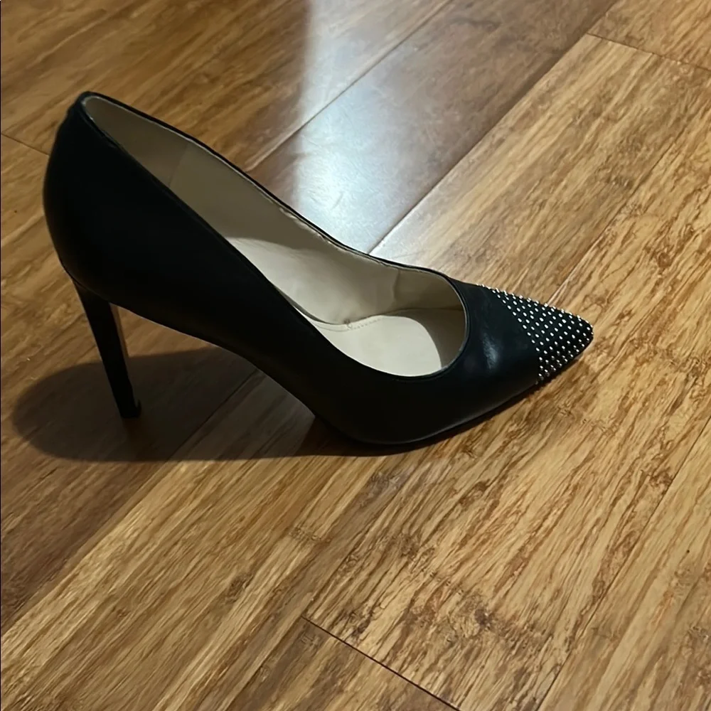 Nine West Black Heels Pointed Toe Classic Women’s Classic Pumps Size 8